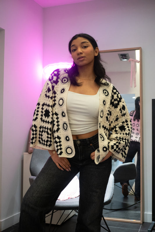 blouse brodé noir 100% coton